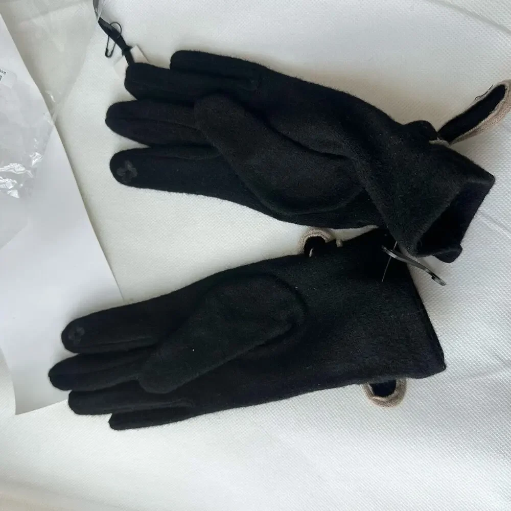 Unique Vintage Gloves- Black/ Beige Bow Wrist Glove